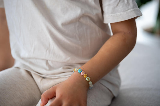 Kinderarmband Morganit - personalisiert